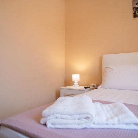 Capodichino Apartment 127-11 Neapol Zewnętrze zdjęcie
