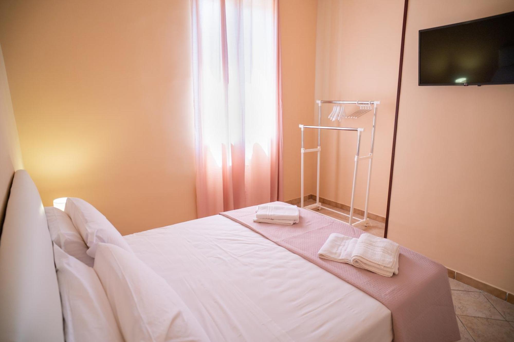 Capodichino Apartment 127-11 Neapol Zewnętrze zdjęcie